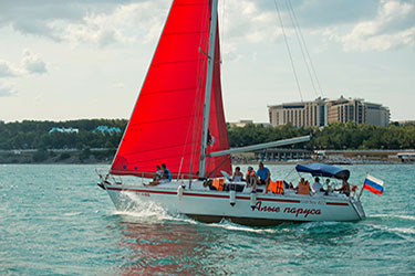 Набережная и пляж Кабардинки, Геленджик