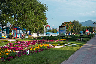 Набережная и пляж Кабардинки, Геленджик